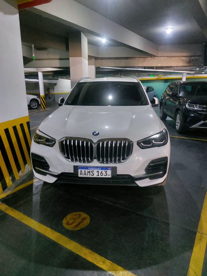 ¡Impecable BMW X5 2023 XDrive25d! Única dueña | Ficha Perfecta | 44.000km