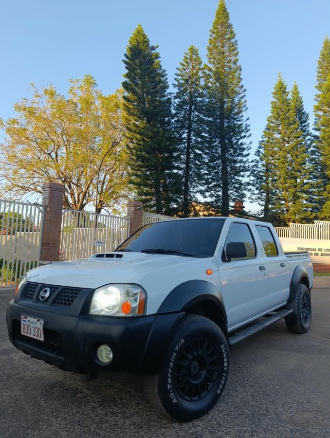 🔥 NISSAN FRONTIER 2010 REAL 4x4 — ¡FULL EQUIPO! 🚘