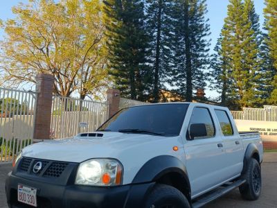 🔥 NISSAN FRONTIER 2010 REAL 4x4 — ¡FULL EQUIPO! 🚘