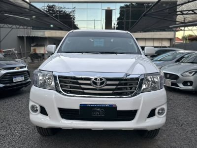 Toyota Hilux 2012 caja mecánica 4x4